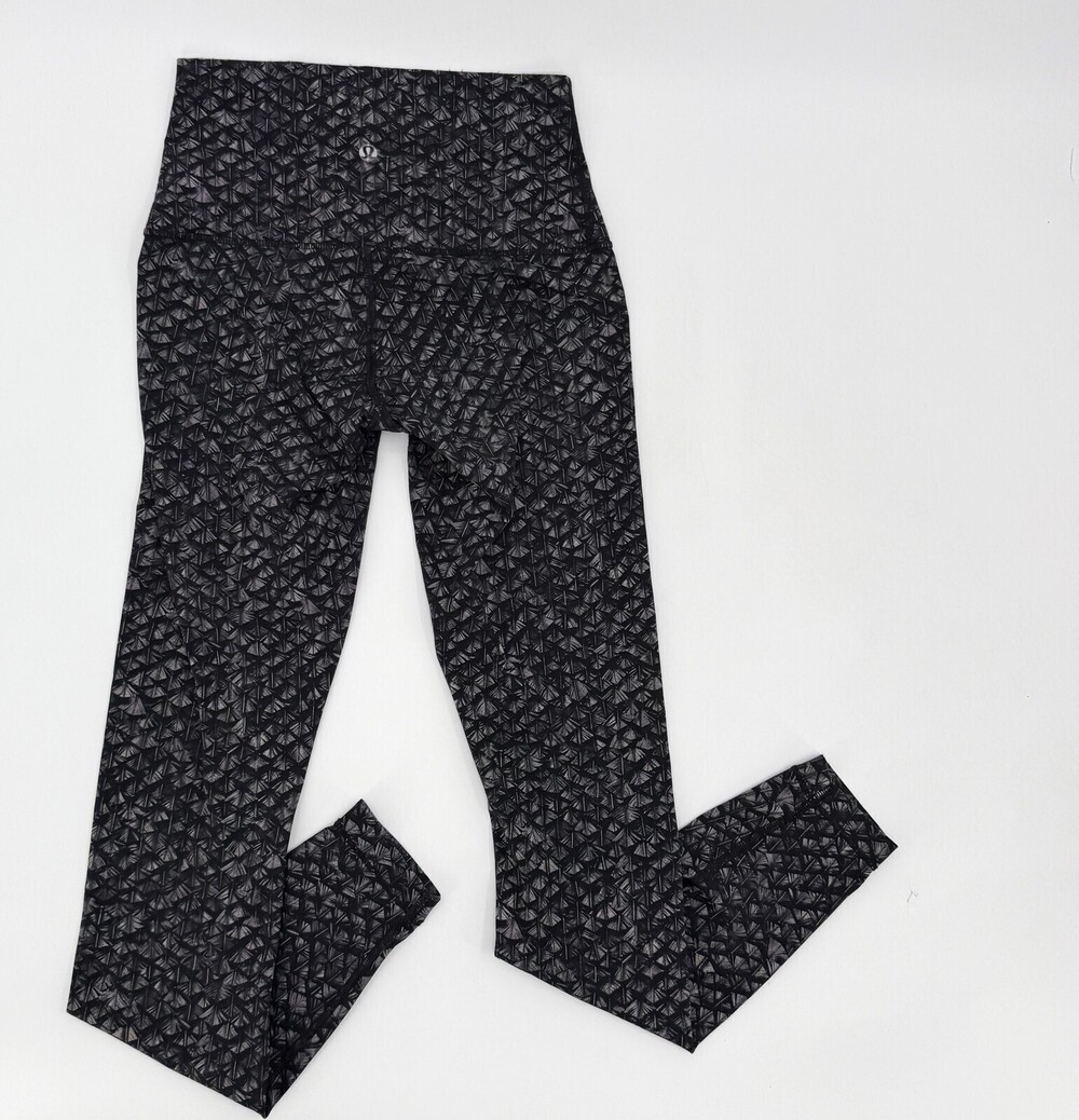 Lululemon Pants Womens 6 Black Gray Mid Rise Geometric Print Yoga Leggings